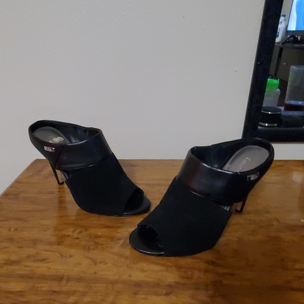 I'm selling open high heels for women.